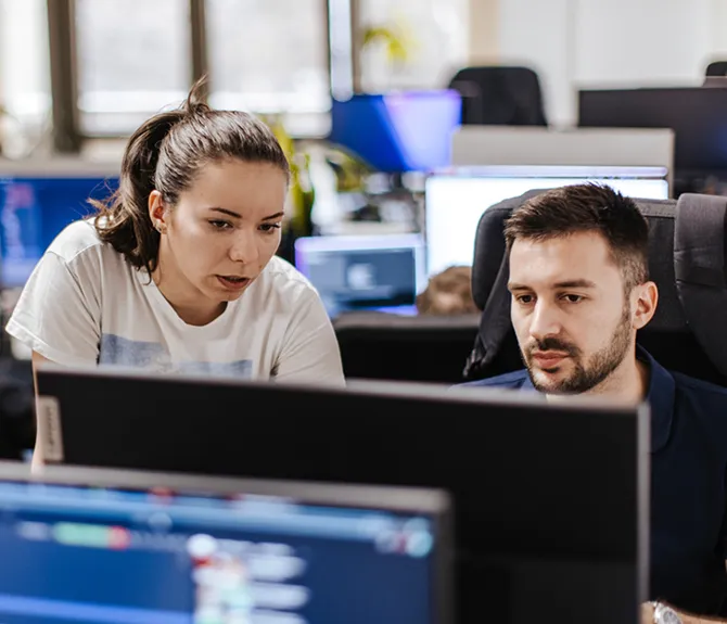 Clipeum IT Team Collaborating